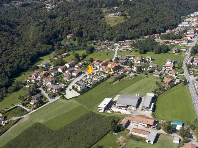 Villa Indipendente in vendita a Comunità Montana Valli del Verbano, Brissago Valtravaglia