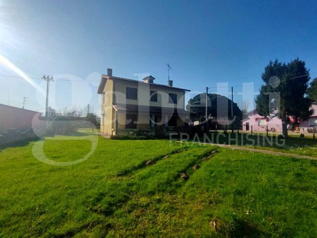 Villa Indipendente in vendita a Unione Delta del Po, Mesola
