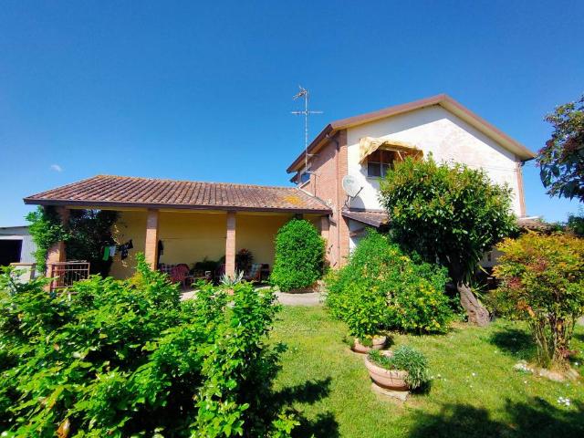Villa Indipendente in vendita a Unione Delta del Po, Mesola
