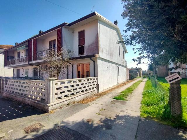 Villa Indipendente in vendita a Unione Delta del Po, Mesola