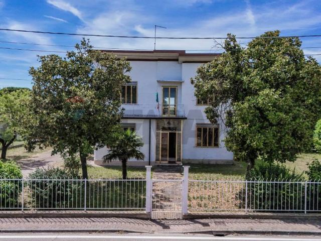 Villa Indipendente in vendita a Unione Delta del Po, Mesola