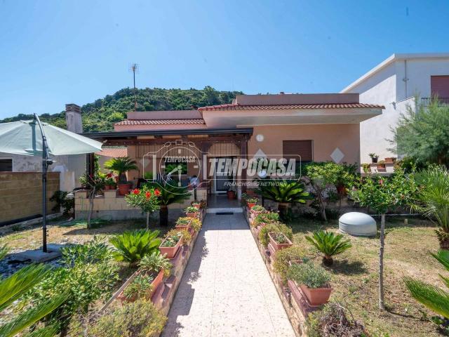 Villa Indipendente in vendita a VI Circoscrizione, Messina