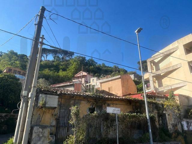 Villa Indipendente in vendita a IV Circoscrizione, Messina