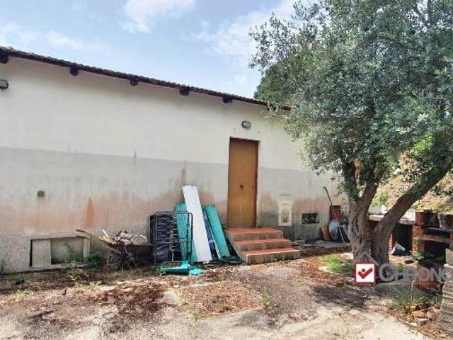 Villa Indipendente in vendita a VI Circoscrizione, Messina