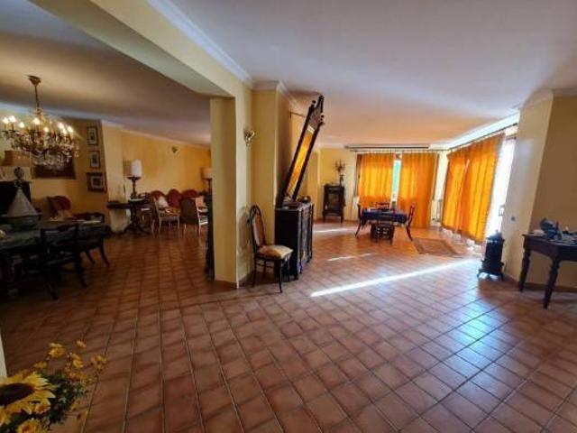 Villa Indipendente in vendita a Mortelle, Messina