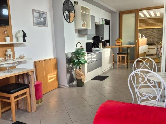 Villa Indipendente in vendita a V Circoscrizione, Messina
