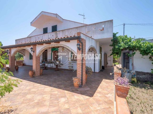 Villa Indipendente in vendita a VI Circoscrizione, Messina