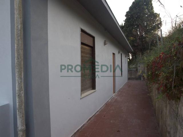 Villa Indipendente in vendita a VI Circoscrizione, Messina