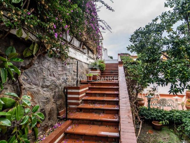 Villa Indipendente in vendita a Sperone, Messina