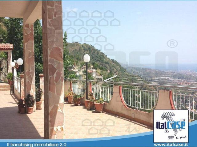 Villa Indipendente in vendita a I Circoscrizione, Messina