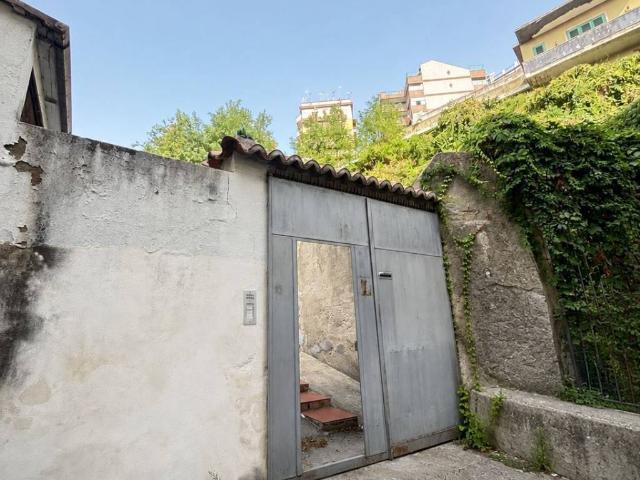 Villa Indipendente in vendita a IV Circoscrizione, Messina