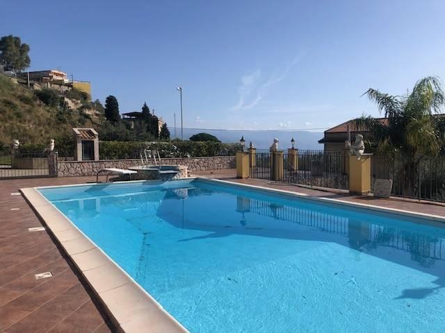 Villa Indipendente in vendita a Catarratti, Messina