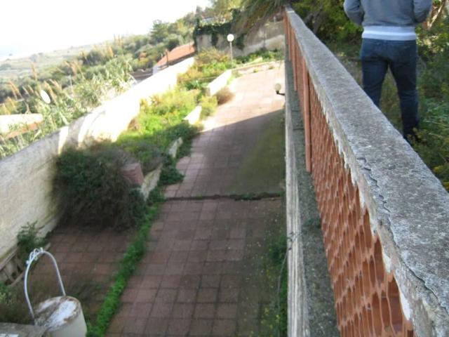 Villa Indipendente in vendita a Mortelle, Messina