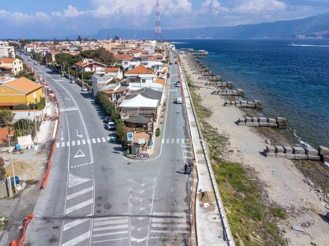 Villa Indipendente in vendita a Mortelle, Messina