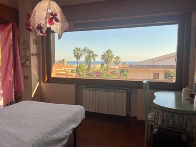 Villa Indipendente in vendita a Mortelle, Messina