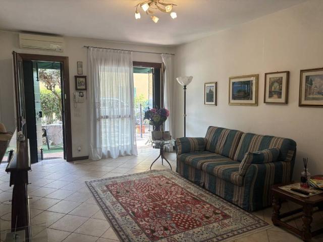 Villa Indipendente in vendita a Mestrino, Veneto