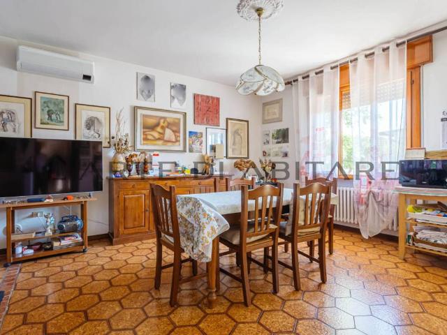 Villa Indipendente in vendita a Mestrino, Veneto