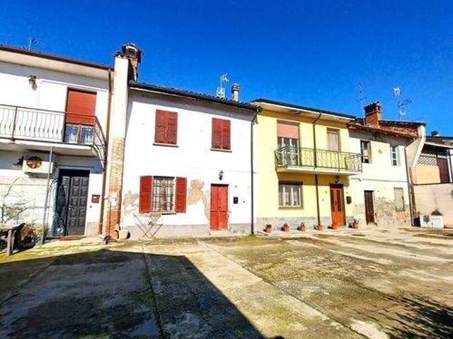 Villa Indipendente in vendita a Mezzana Bigli, Lombardia