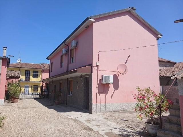 Villa Indipendente in vendita a Mezzana Rabattone, Lombardia