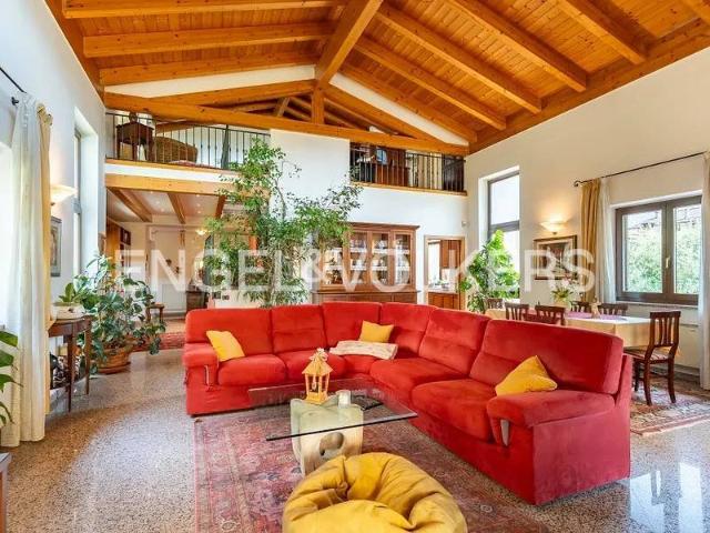 Villa Indipendente in vendita a Comunità Rotaliana-Königsberg, Mezzolombardo
