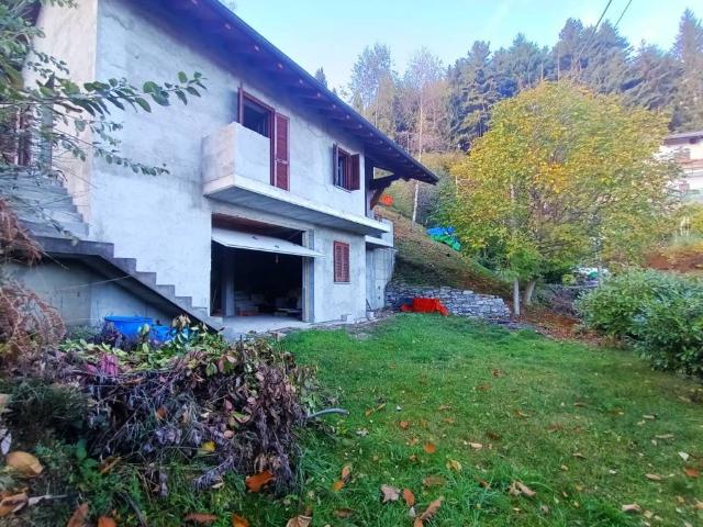 Villa Indipendente in vendita a Piemonte, Verbano-cusio-ossola