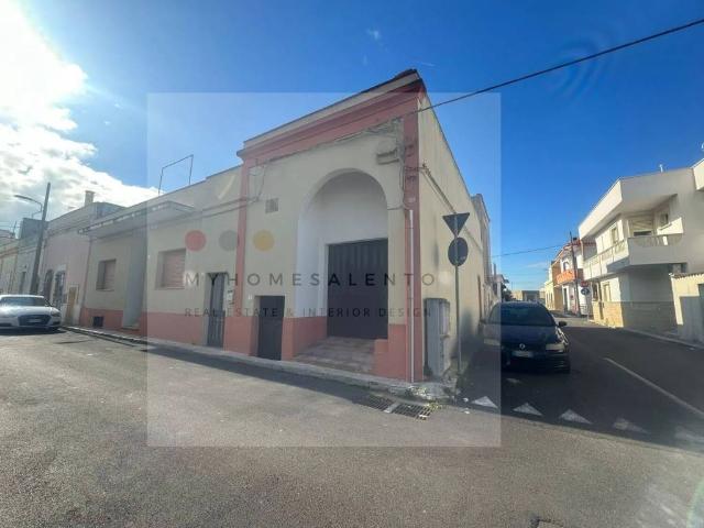 Villa Indipendente in vendita a Puglia, Lecce