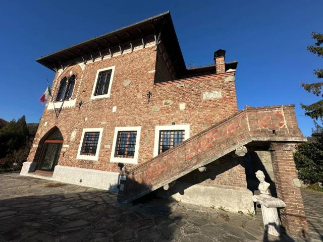 Villa Indipendente in vendita a Mignanego, Montanesi