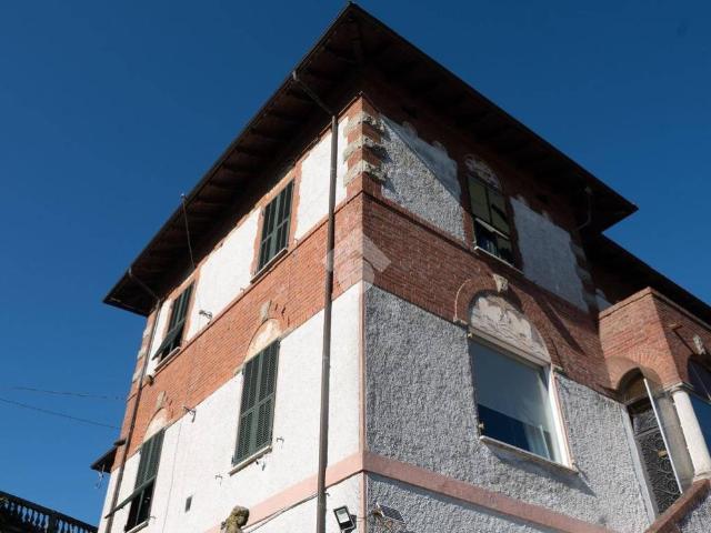 Villa Indipendente in vendita a Mignanego, Savignone