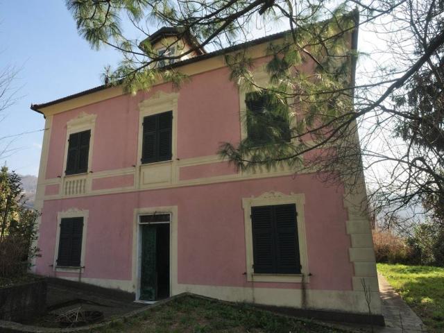 Villa Indipendente in vendita a Mignanego, Montanesi