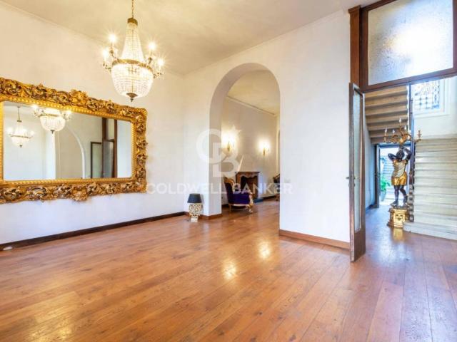 Villa Indipendente in vendita a Municipio 2, Milano