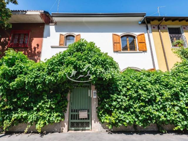 Villa Indipendente in vendita a Municipio 2, Milano