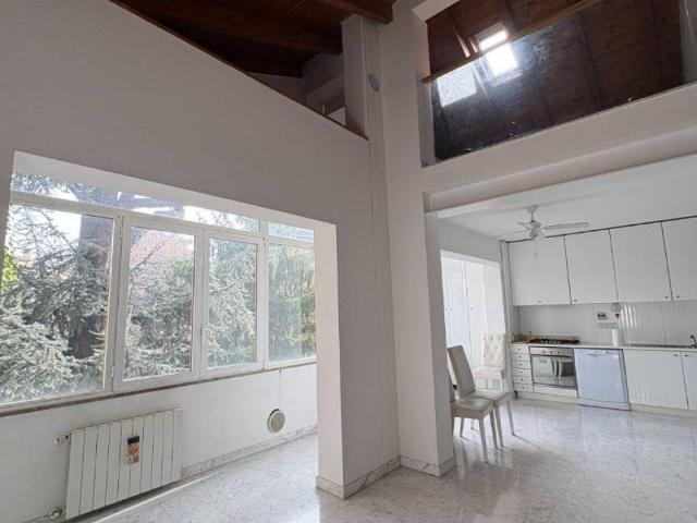 Villa Indipendente in vendita a Municipio 2, Milano