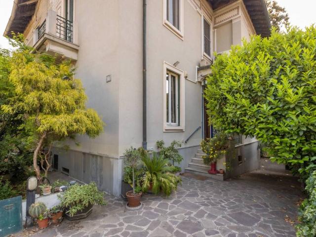 Villa Indipendente in vendita a Municipio 2, Milano