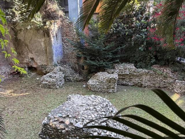 Villa Indipendente in vendita a Municipio 1, Milano
