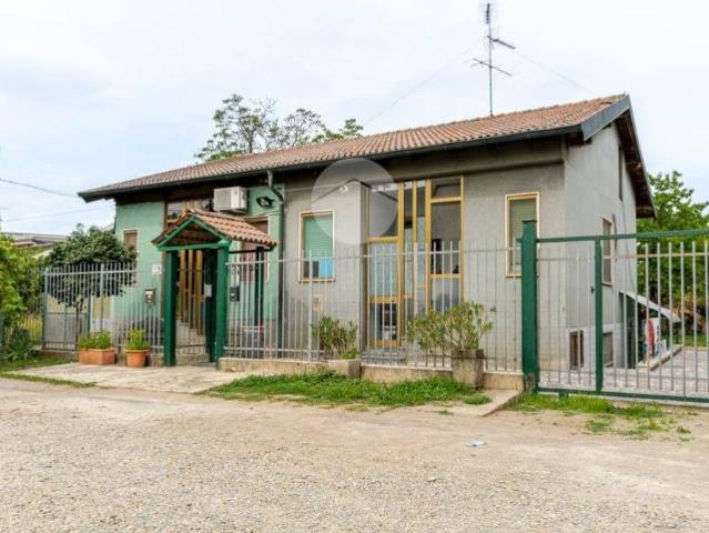 Villa Indipendente in vendita a Municipio 7, Milano