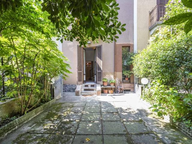Villa Indipendente in vendita a Municipio 2, Milano
