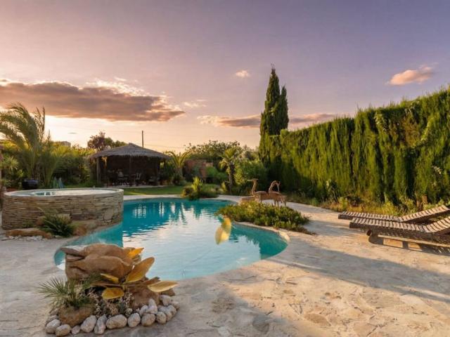 Villa Indipendente in vendita a Lampugnano, Milano