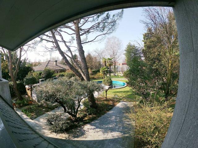 Villa Indipendente in vendita a Municipio 1, Milano