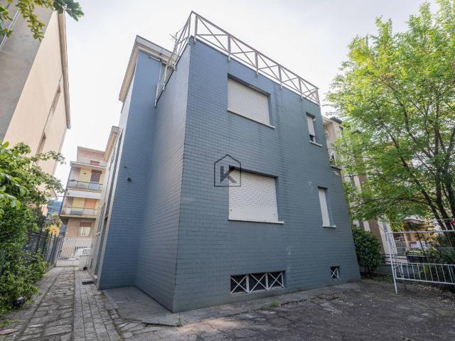 Villa Indipendente in vendita a Municipio 2, Milano