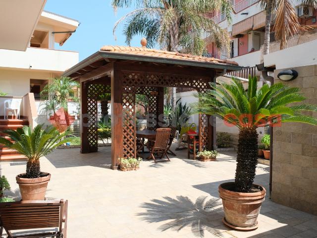 Villa Indipendente in vendita a San Giovanni, Milazzo