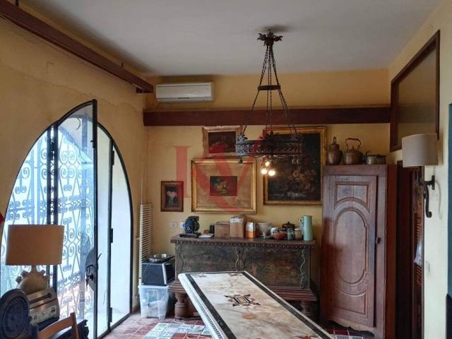 Villa Indipendente in vendita a Bevaceto, Milazzo