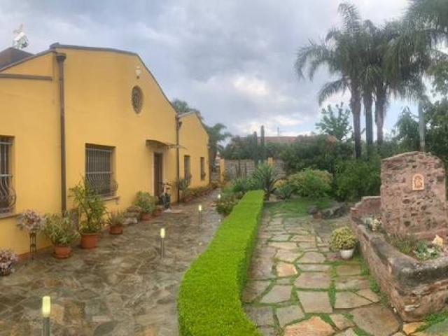 Villa Indipendente in vendita a Santa Marina, Milazzo