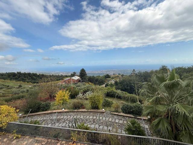 Villa Indipendente in vendita a Milo, Sicilia