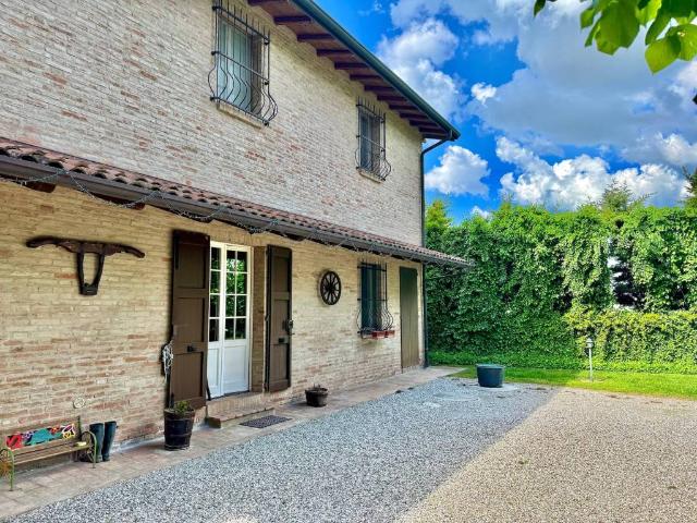 Villa Indipendente in vendita a Unione Terre di Pianura, Minerbio