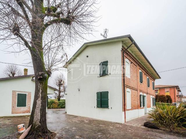 Villa Indipendente in vendita a Unione Terre di Pianura, Minerbio