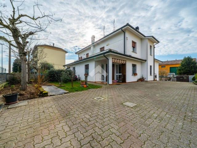 Villa Indipendente in vendita a Unione Terre di Pianura, Minerbio