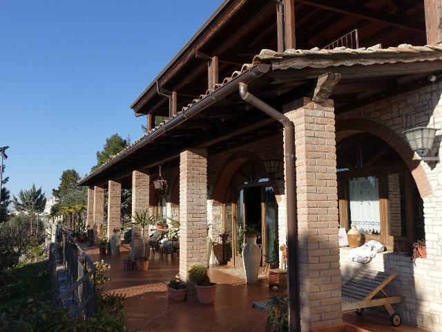 Villa Indipendente in vendita a Puglia, Barletta-andria-trani
