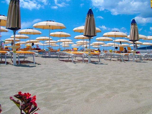 Villa Indipendente in vendita a Scauri, Minturno