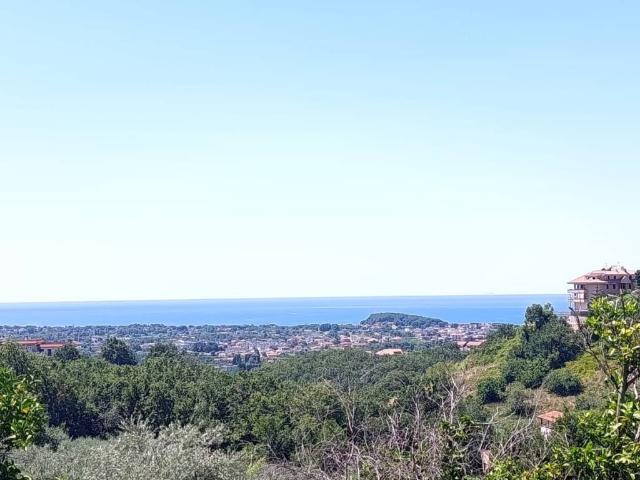 Villa Indipendente in vendita a Fontana Perrelli, Minturno