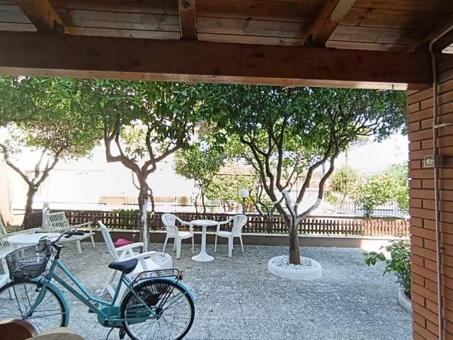 Villa Indipendente in vendita a Monte d'Argento, Minturno